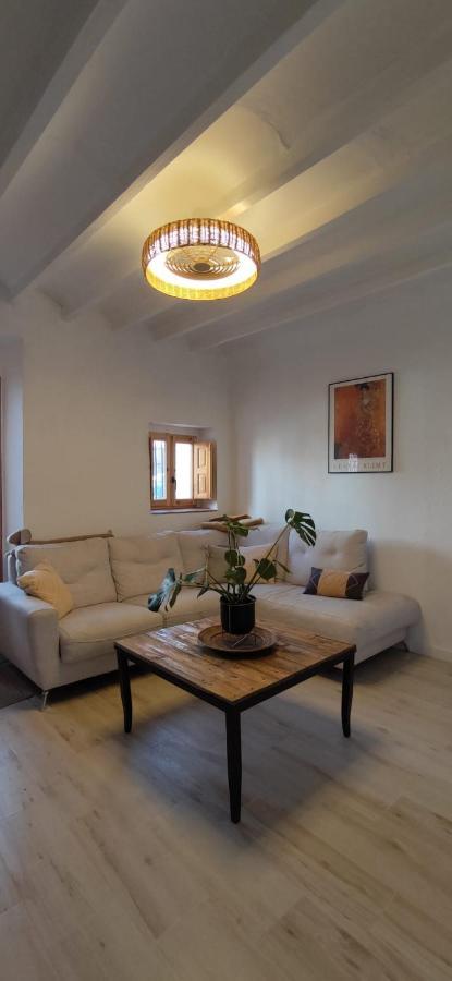 폴로프 Casaboutique Cerca Del Mar Con Vistas A La Montana 빌라 외부 사진
